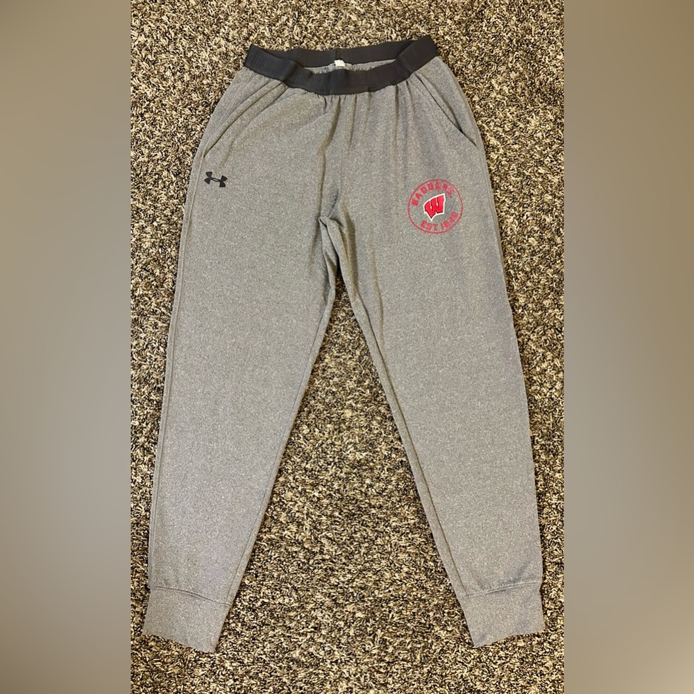 Men’s Under Armour Gray Joggers Wisconsin Badgers size XS